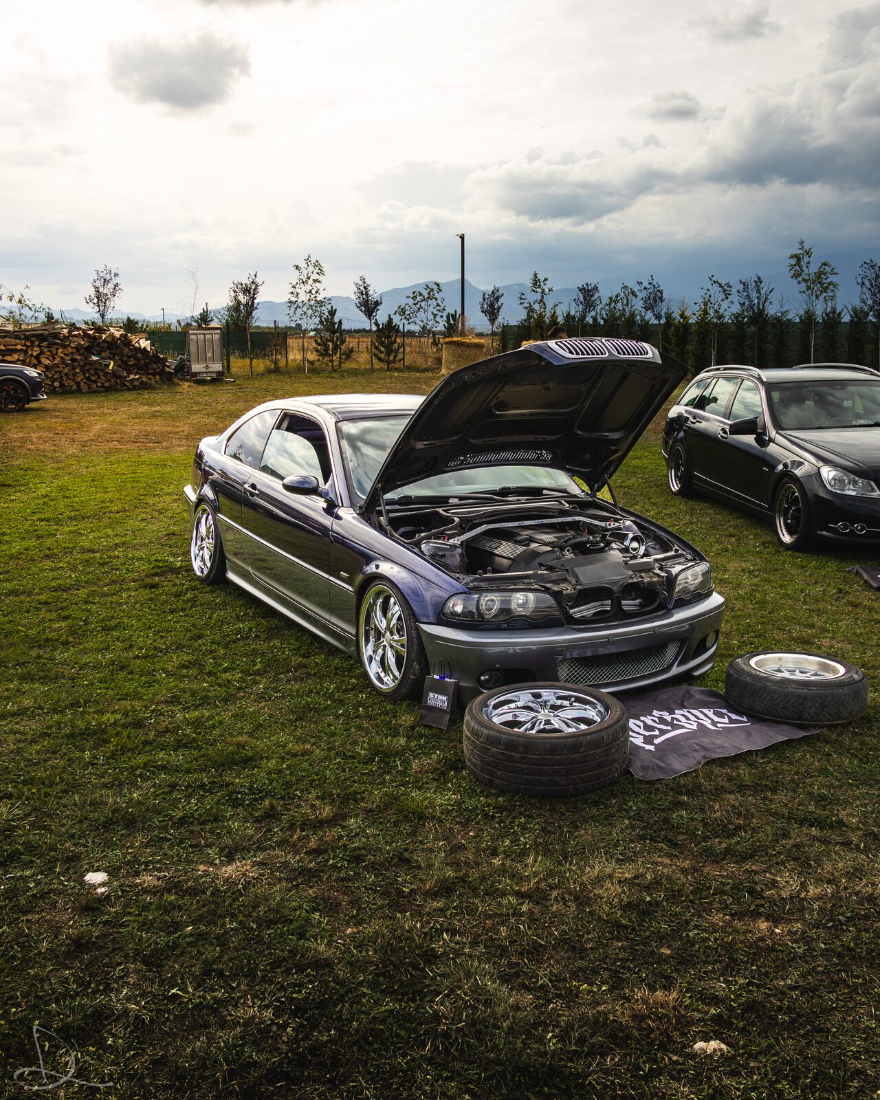 Ediția 2 — BMW E46 coupé cu capota deschisă