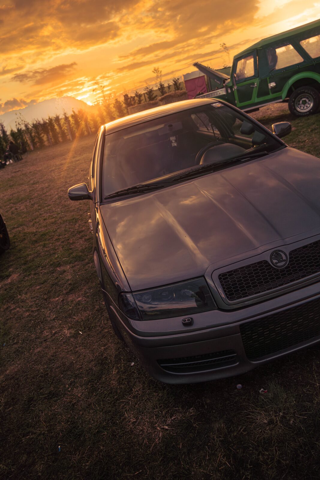 Ediția 2 — Skoda Octavia la apus