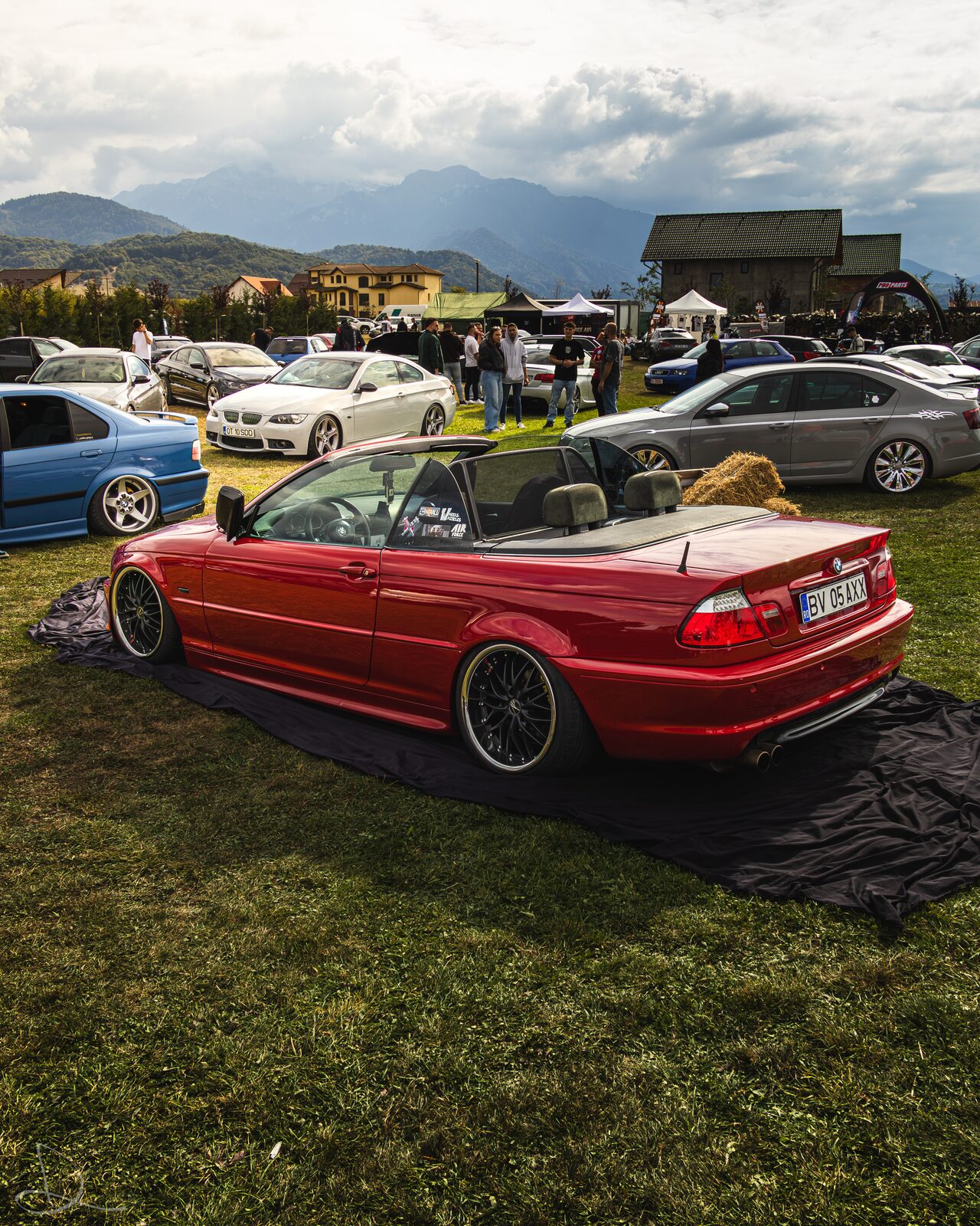 Ediția 2 — BMW E46 cabrio roșu