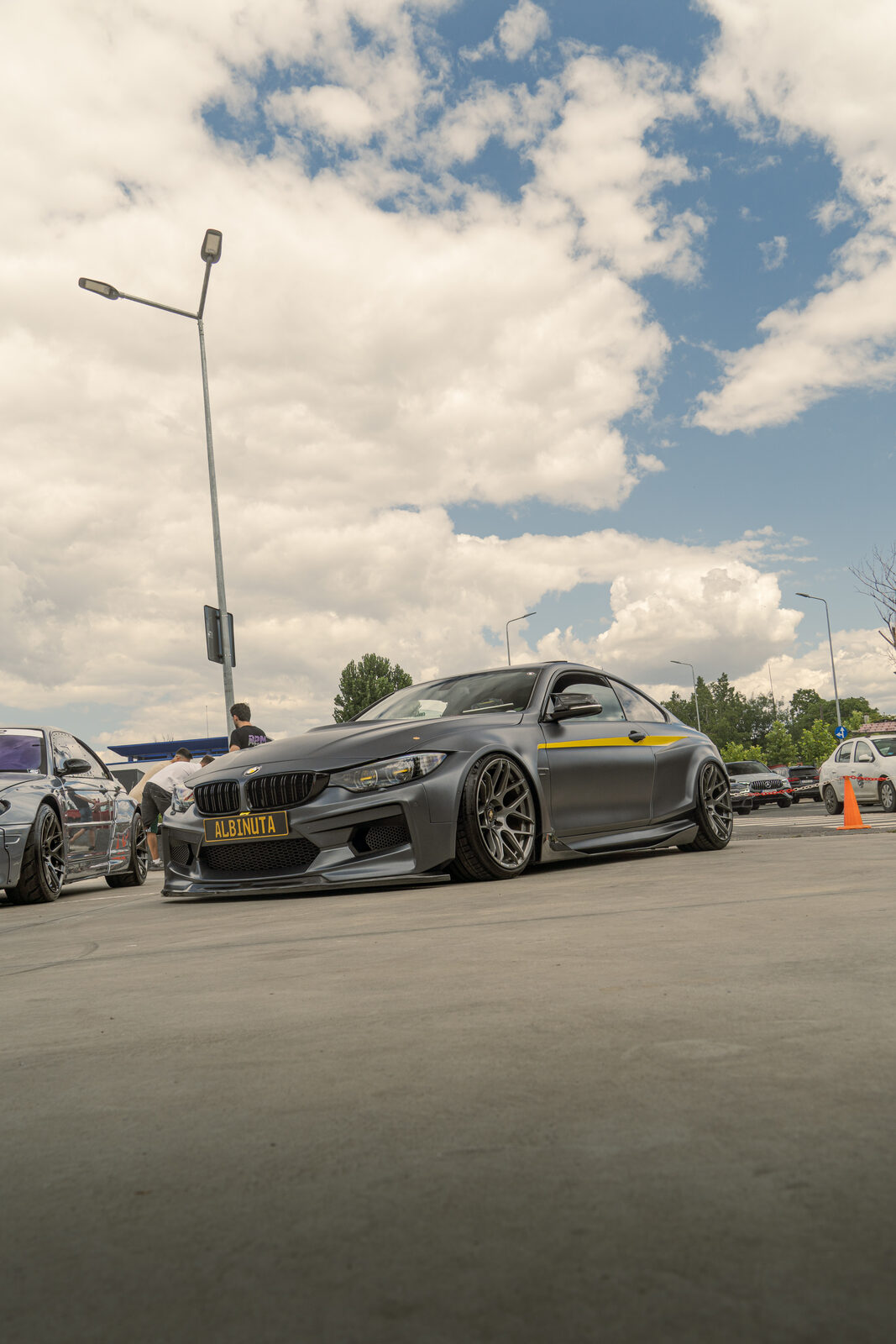 Ediția 1 — BMW M4 widebody