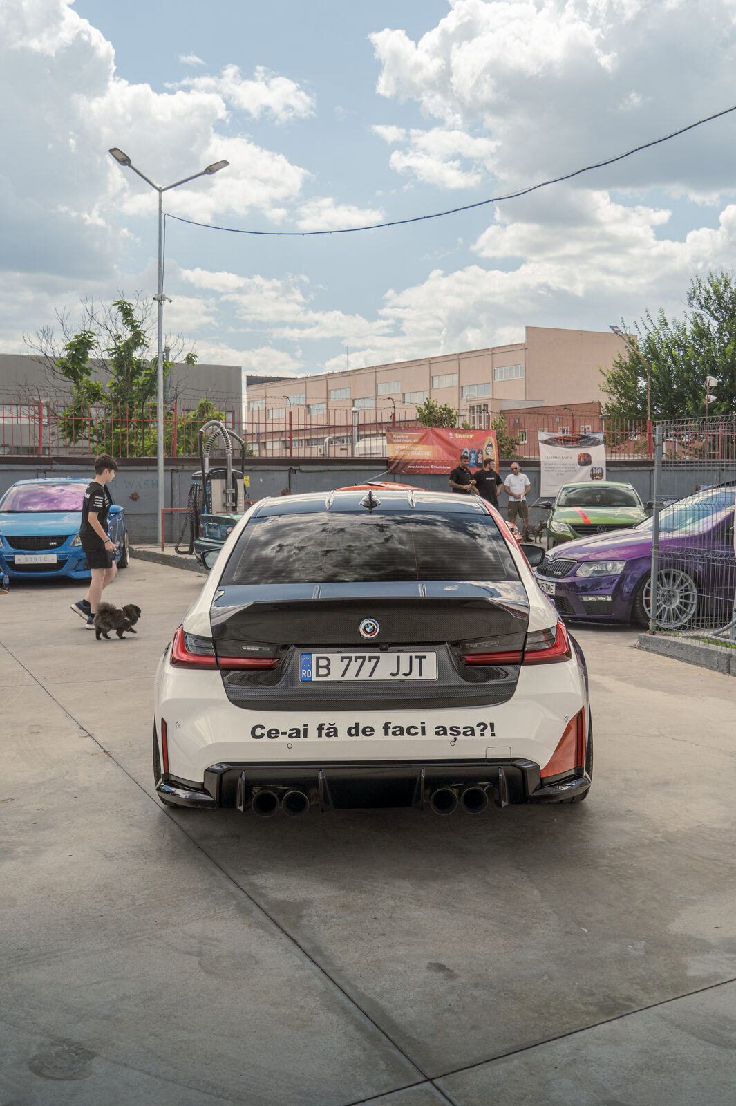 Ediția 1 — BMW seria 3, livery JJT
