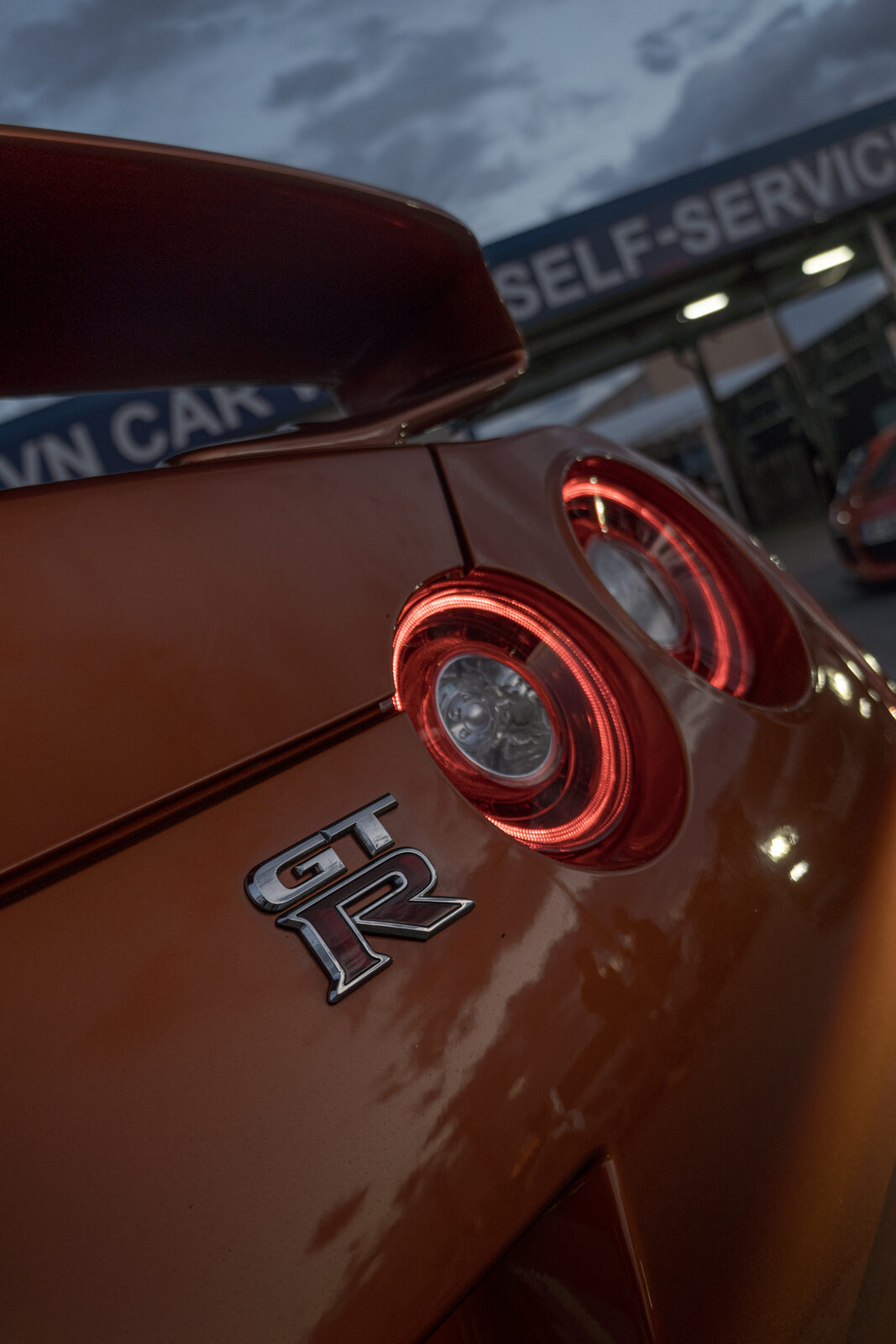 Ediția 1 — detaliu Nissan GT-R