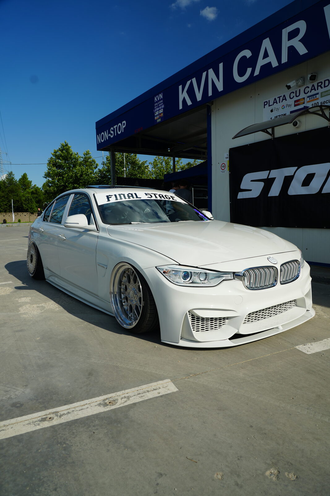 Ediția 1 — BMW seria 3